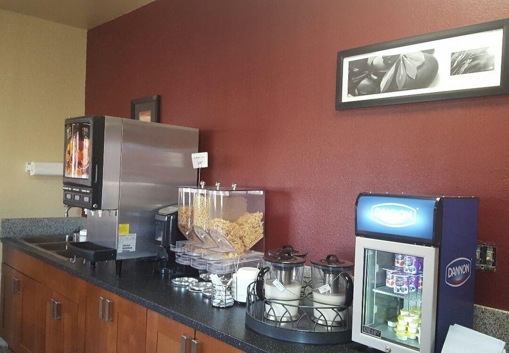 Econo Lodge Childress